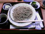 盛蕎麦。